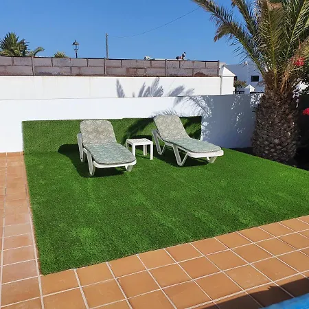Fun Family Villa-crazy Golf Course-heated Pool-cocktail Bar-jacuzzi-games Room-wifi &uk Tv * Puerto del Carmen (Lanzarote)